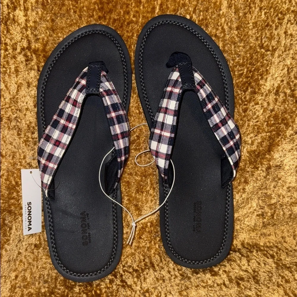 Sonoma Goods For Life Colson men's Plaid thong Summer sandals XL 12/13